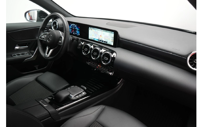 mercedes-benz-a-220 - 5