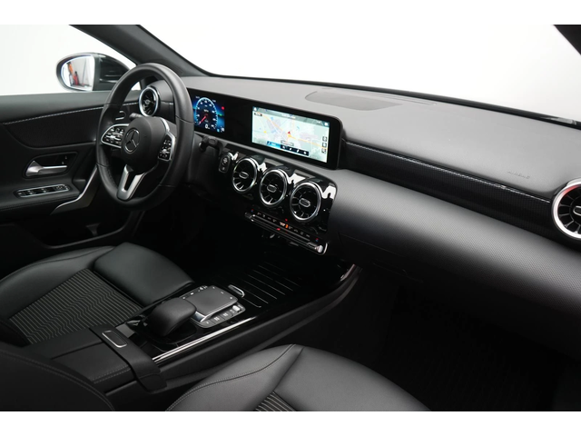 Mercedes-Benz A 220 d Progressive - автомобили, коли, обяви за нови и употребявани 5