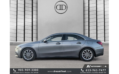 mercedes-benz-a-220 - 2