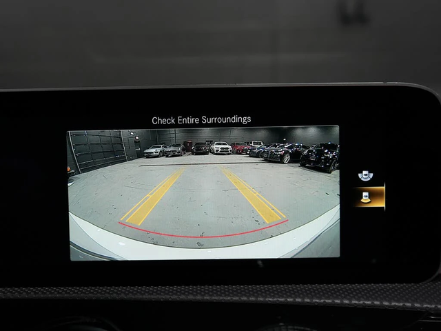 Mercedes-Benz A 220 * AMG Line * HeadUp * * AвтоКредит* (ЦЕНА ДО БГ) - автомобили, коли, обяви за нови и употребявани 13