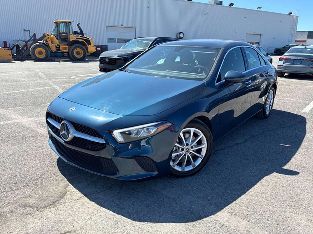 Mercedes-Benz A 220 * КАМЕРА * ПОДГРЕВ * NAVI * ПАМЕТ - автомобили, коли, обяви за нови и употребявани 14