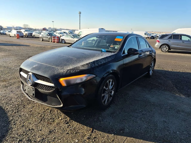Mercedes-Benz A 220 CARFAX/ПОДГРЕВ/ПАНОРАМА/2 КЛЮЧА/АМБИЕНТ/ПАМЕТ - автомобили, коли, обяви за нови и употребявани 1