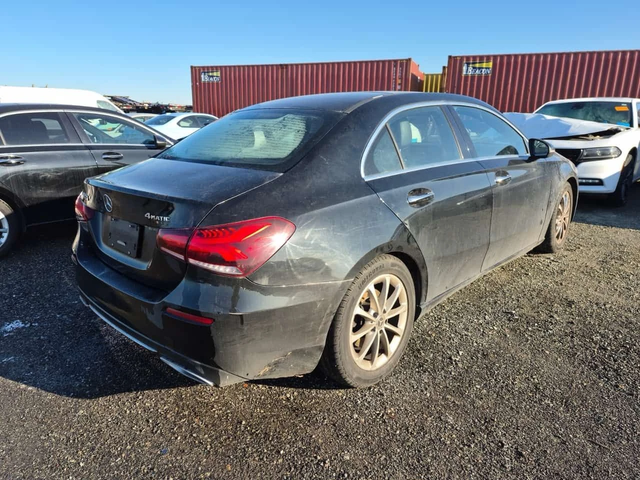 Mercedes-Benz A 220 CARFAX/ПОДГРЕВ/ПАНОРАМА/2 КЛЮЧА/АМБИЕНТ/ПАМЕТ - автомобили, коли, обяви за нови и употребявани 2