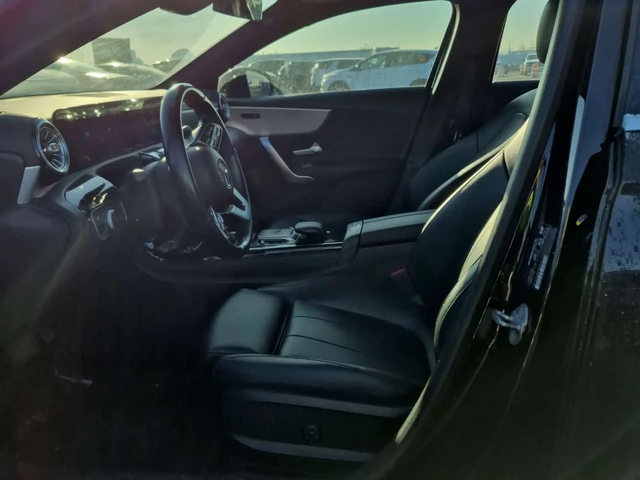 Mercedes-Benz A 220 CARFAX/ПОДГРЕВ/ПАНОРАМА/2 КЛЮЧА/АМБИЕНТ/ПАМЕТ - автомобили, коли, обяви за нови и употребявани 5