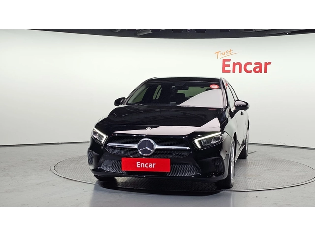 Mercedes-Benz A 220 Hatchback - автомобили, коли, обяви за нови и употребявани 2