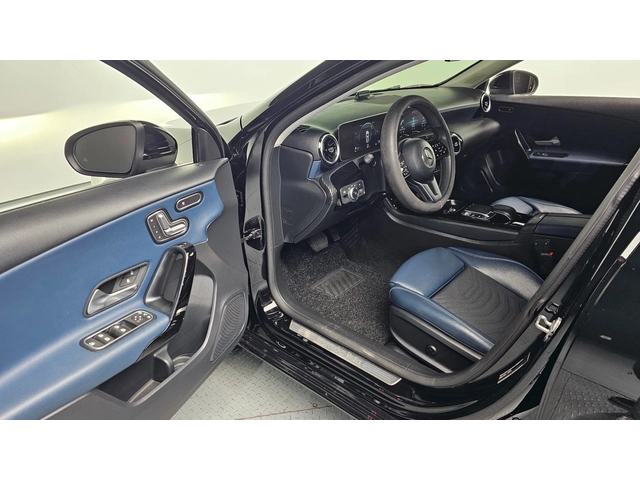 Mercedes-Benz A 220 Hatchback - автомобили, коли, обяви за нови и употребявани 8