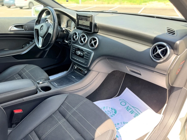 Mercedes-Benz A 220 CDi-Сервизна история, лизинг през Уникредит - автомобили, коли, обяви за нови и употребявани 11