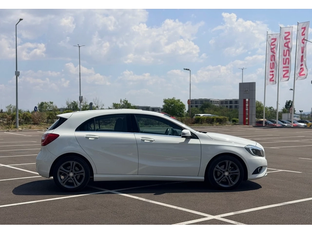 Mercedes-Benz A 220 CDi-Сервизна история, лизинг през Уникредит - автомобили, коли, обяви за нови и употребявани 3