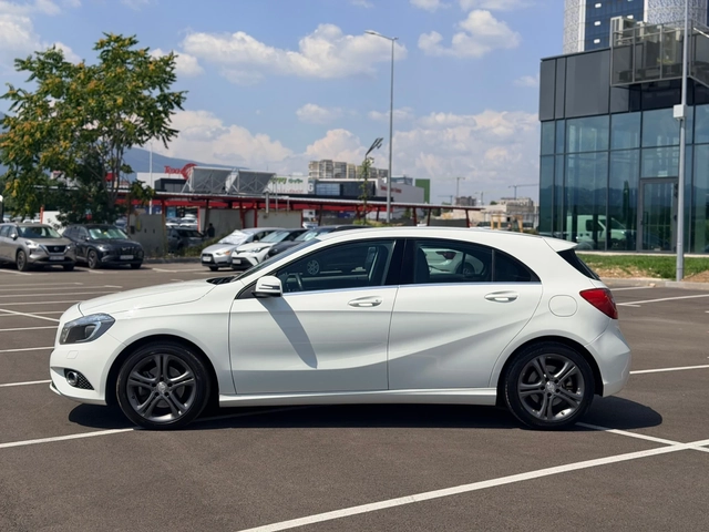 Mercedes-Benz A 220 CDi-Сервизна история, лизинг през Уникредит - автомобили, коли, обяви за нови и употребявани 4