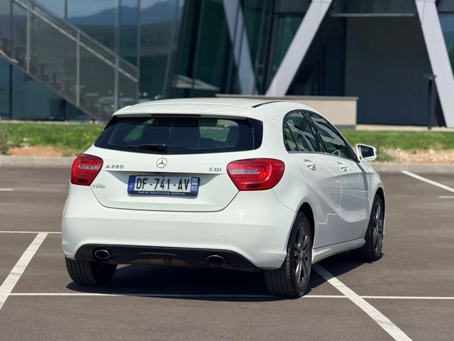 Mercedes-Benz A 220 CDi-Сервизна история, лизинг през Уникредит - автомобили, коли, обяви за нови и употребявани 5