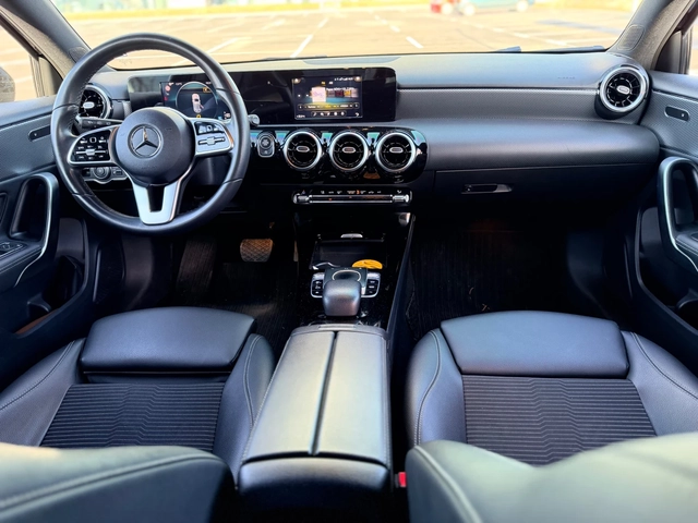 Mercedes-Benz A 220 -sport-обслужен-Лизинг първа вноска 6500 евро - автомобили, коли, обяви за нови и употребявани 11