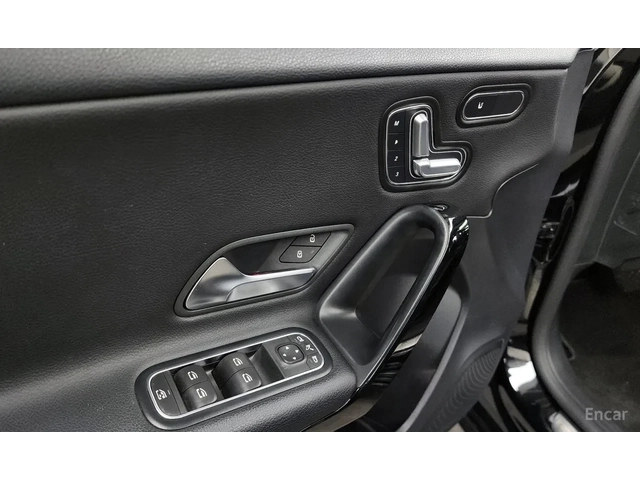 Mercedes-Benz A 220 Дигитален дисплей * Цена до България - автомобили, коли, обяви за нови и употребявани 10