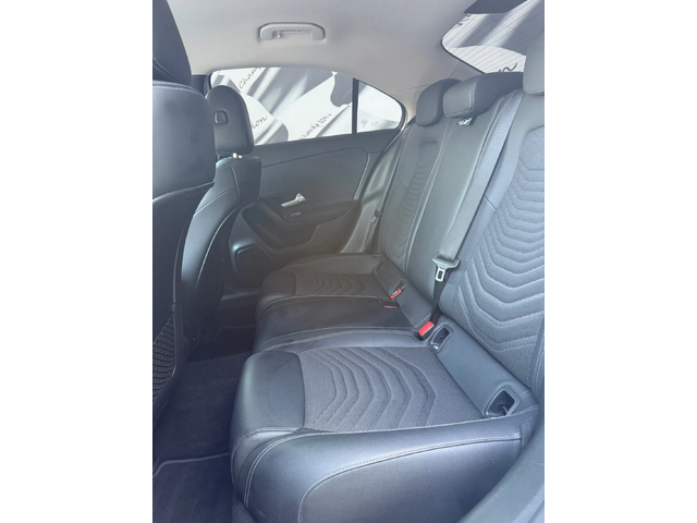 Mercedes-Benz A 250 Mercedes-Benz A 250e Plug-in Hybrid - автомобили, коли, обяви за нови и употребявани 13