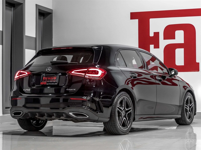 Mercedes-Benz A 250 AMG PKG NIGHT PKG С РЕГИСТРАЦИЯ & АВТО КРЕДИТ - автомобили, коли, обяви за нови и употребявани 2