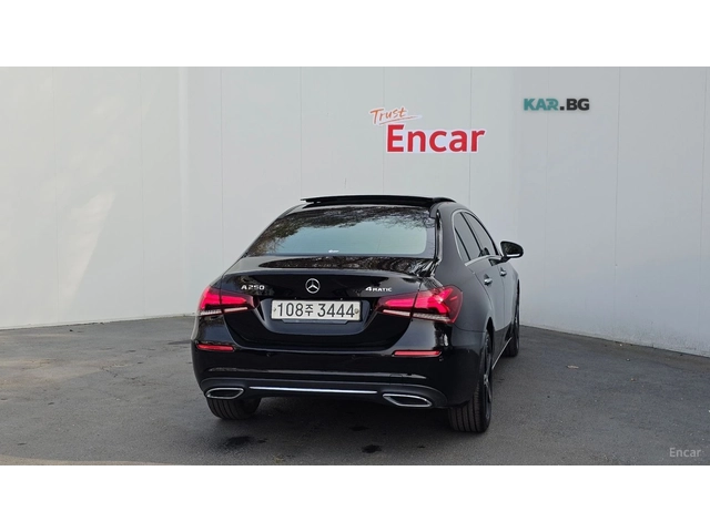 Mercedes-Benz A 250 AMG* DIGITAL* ПАМЕТ* ПОДГРЕВ* КАМЕРА - автомобили, коли, обяви за нови и употребявани 3