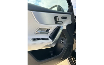 Mercedes-Benz W136 2020 Mercedes-Benz A-Class 35AMG - автомобили, коли, обяви за нови и употребявани 7