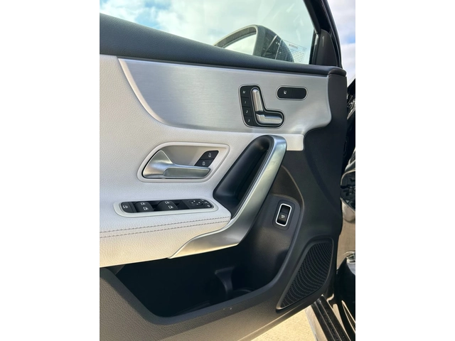 Mercedes-Benz W136 2020 Mercedes-Benz A-Class 35AMG - автомобили, коли, обяви за нови и употребявани 7