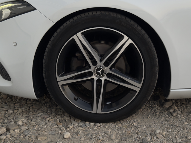 Mercedes-Benz A-класа A 180d (116 кс) 7G-DCT - автомобили, коли, обяви за нови и употребявани 16