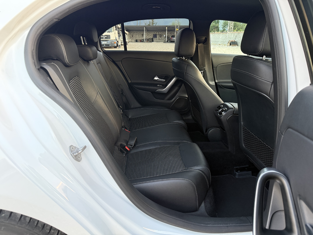 Mercedes-Benz A-класа A 180d (116 кс) 7G-DCT - автомобили, коли, обяви за нови и употребявани 9