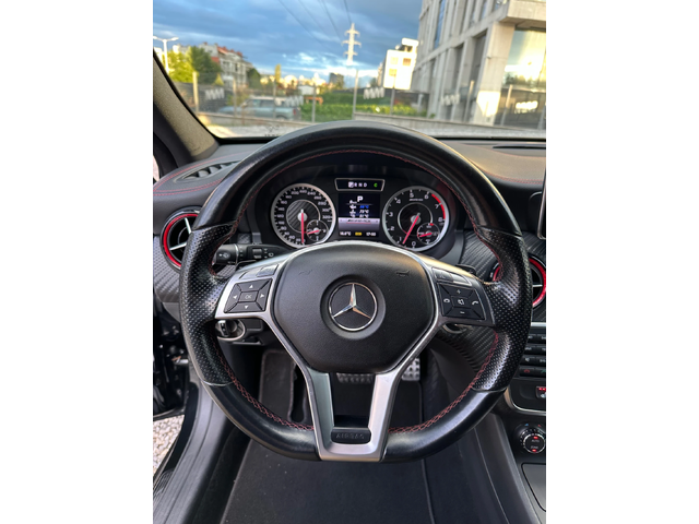 Mercedes-Benz A45 AMG 4x4 Turbo* Distronic * Камера* Швейцария - автомобили, коли, обяви за нови и употребявани 14