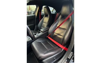 Mercedes-Benz A45 AMG 4x4 Turbo* Distronic * Камера* Швейцария - автомобили, коли, обяви за нови и употребявани 8