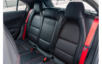 Mercedes-Benz A45 AMG 4 MATIC - EDITION ONE - БЯЛА ПЕРЛА! - автомобили, коли, обяви за нови и употребявани 15