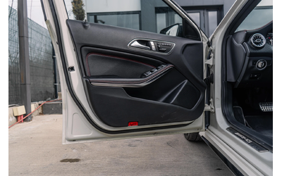 Mercedes-Benz A45 AMG 4 MATIC - EDITION ONE - БЯЛА ПЕРЛА! - автомобили, коли, обяви за нови и употребявани 6