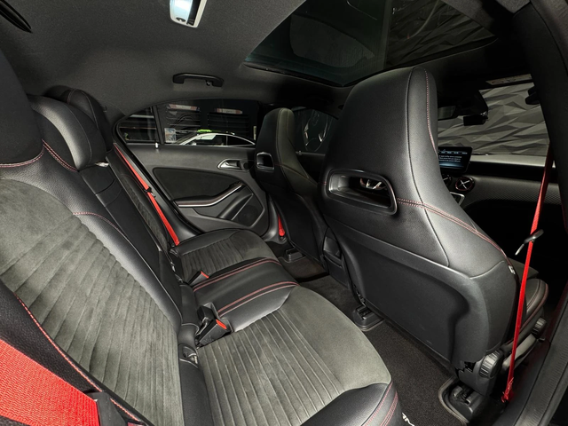 Mercedes-Benz A45 AMG Carbon* Camera* Pano* Navi - автомобили, коли, обяви за нови и употребявани 8