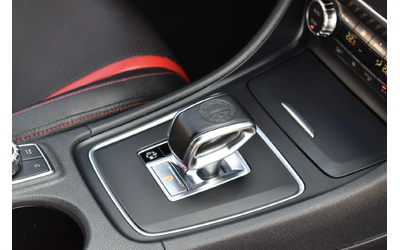 Mercedes-Benz A45 AMG F1-EDITION - автомобили, коли, обяви за нови и употребявани 12