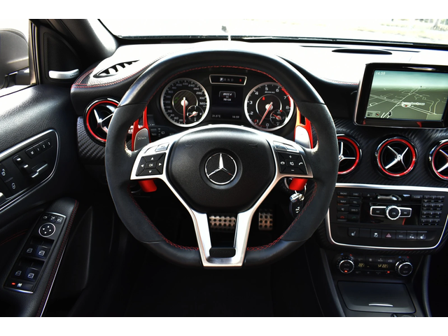 Mercedes-Benz A45 AMG F1-EDITION - автомобили, коли, обяви за нови и употребявани 15