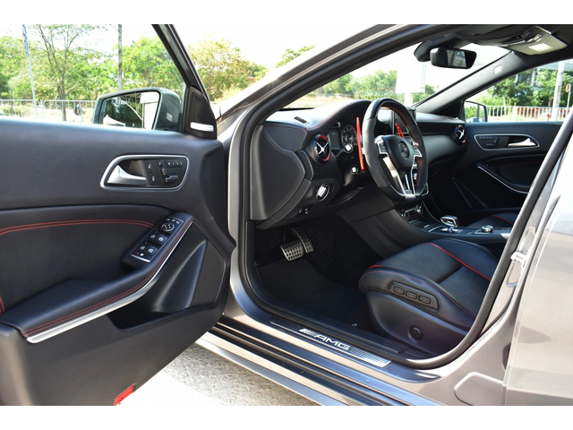 Mercedes-Benz A45 AMG F1-EDITION - автомобили, коли, обяви за нови и употребявани 7