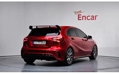mercedes-benz-a45-amg - 3