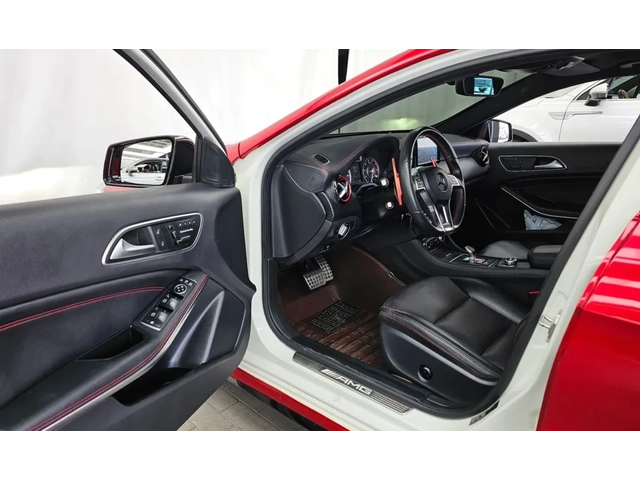 Mercedes-Benz A45 AMG ПАНОРАМА / КАМЕРИ / FULL - автомобили, коли, обяви за нови и употребявани 4