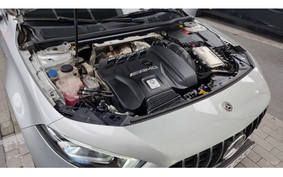 mercedes-benz-a45-amg - 4