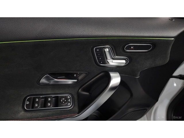 Mercedes-Benz A45 AMG 4MATIC+ * КОЖА* ПОДГРЕВ* ПАНОРАМА* HEAD-UP* КАМЕРА - автомобили, коли, обяви за нови и употребявани 16