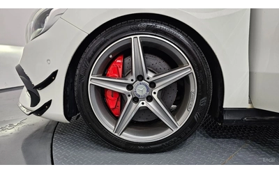 mercedes-benz-a45-amg - 4