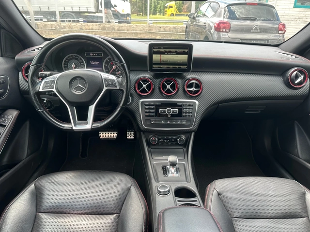 Mercedes-Benz A45 AMG АВТОМАТИК 4х4 - автомобили, коли, обяви за нови и употребявани 9