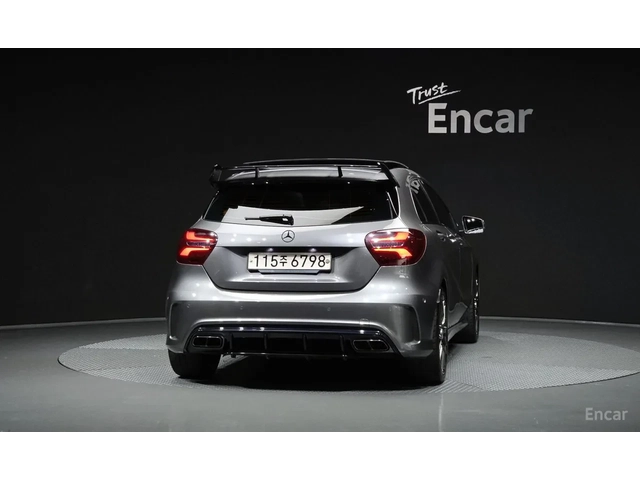 Mercedes-Benz A45 AMG AMG 4 MATIC * FULL EXTRAS - автомобили, коли, обяви за нови и употребявани 1