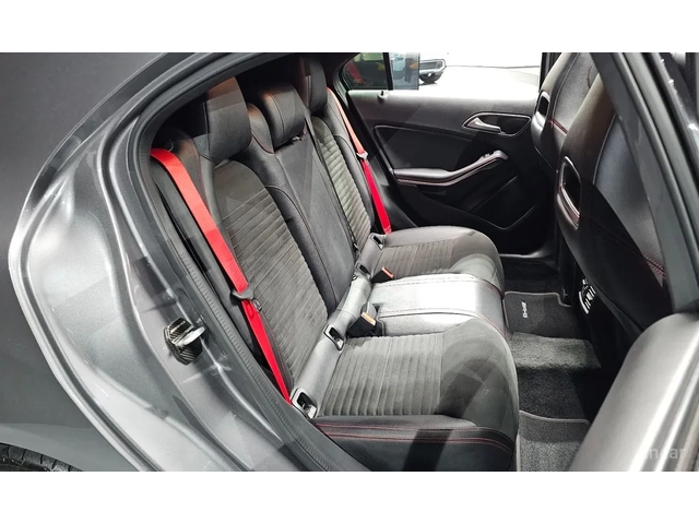 Mercedes-Benz A45 AMG AMG 4 MATIC * FULL EXTRAS - автомобили, коли, обяви за нови и употребявани 7