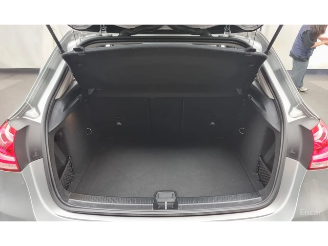 Mercedes-Benz A45 AMG 4MATIC+ * Алкантара* КАМЕРА - автомобили, коли, обяви за нови и употребявани 12