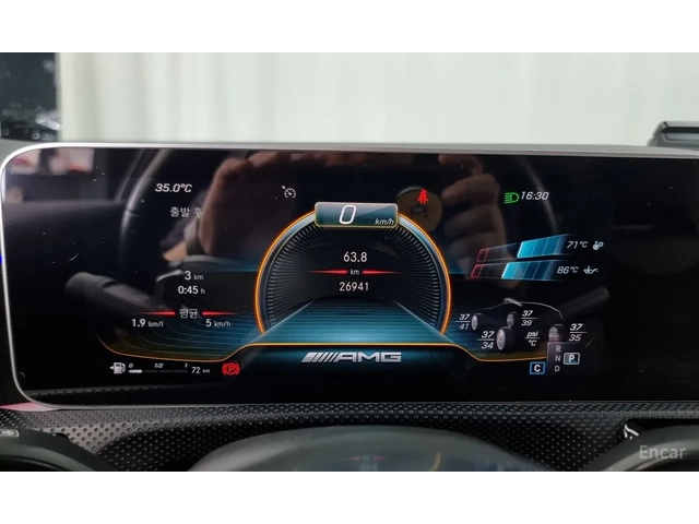 Mercedes-Benz A45 AMG 4MATIC+ * Алкантара* КАМЕРА - автомобили, коли, обяви за нови и употребявани 6