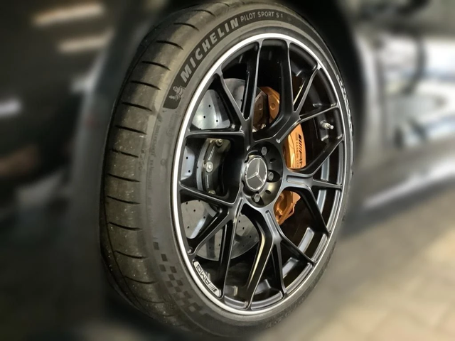 Mercedes-Benz AMG GT 63 4M - автомобили, коли, обяви за нови и употребявани 5