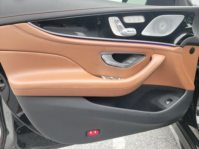 Mercedes-Benz AMG GT 53 4MATIC/DESIGNO/BURMESTER/FULL - автомобили, коли, обяви за нови и употребявани 7