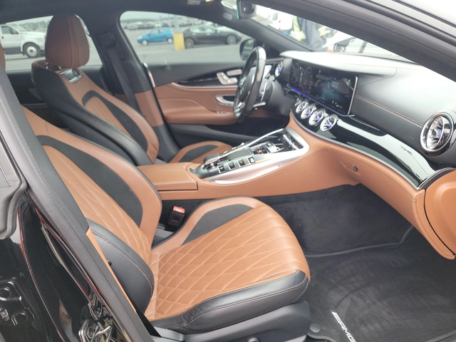 Mercedes-Benz AMG GT 53 4MATIC/DESIGNO/BURMESTER/FULL - автомобили, коли, обяви за нови и употребявани 9