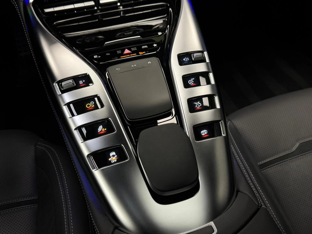 Mercedes-Benz AMG GT 63s 4Matic + Facelift Burmester Panorama - автомобили, коли, обяви за нови и употребявани 11