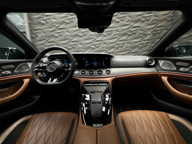 Mercedes-Benz AMG GT 63s E-Performance* Carbon Ceramic* Aero pack* Burm - автомобили, коли, обяви за нови и употребявани 4