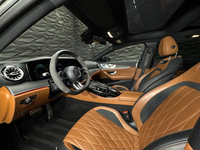 Mercedes-Benz AMG GT 63s E-Performance* Carbon Ceramic* Aero pack* Burm - автомобили, коли, обяви за нови и употребявани 6
