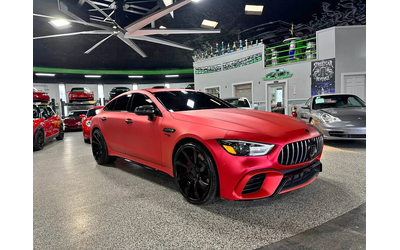 mercedes-benz-amg-gt - 0