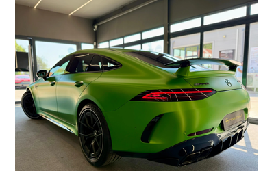 mercedes-benz-amg-gt - 3