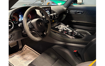 mercedes-benz-amg-gt-4-0l-8cyl-rwd - 4
